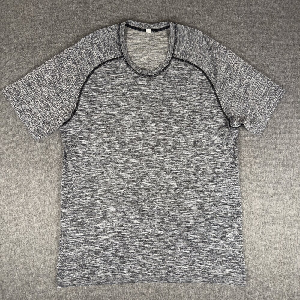 Lululemon Shirt Mens XL Gray Short Sleeve Raglan Performance Athletic Tee Top